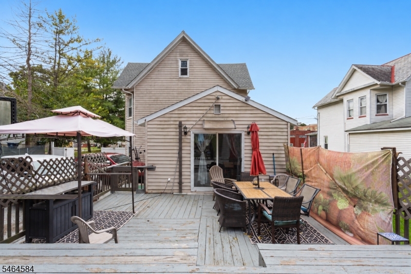 39 Clinton Street Newton NJ 07860
