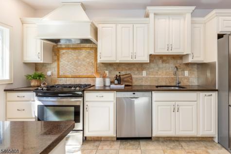 15 Euclid Place Montclair NJ 07042