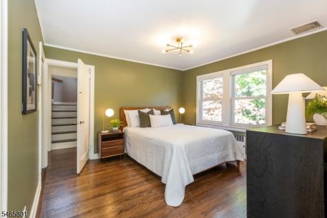 15 Euclid Place Montclair NJ 07042