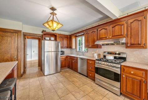 140 Unadilla Road Ridgewood Village NJ 07450