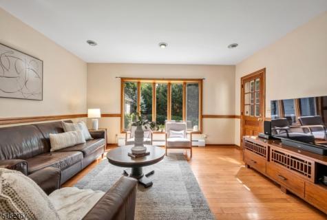 140 Unadilla Road Ridgewood Village NJ 07450