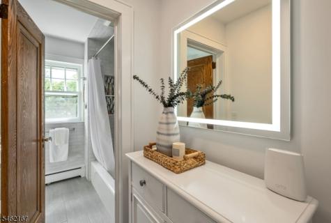 140 Unadilla Road Ridgewood Village NJ 07450