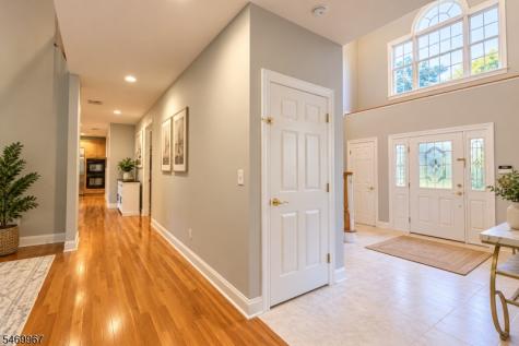 2 Concord Court Mahwah NJ 07430