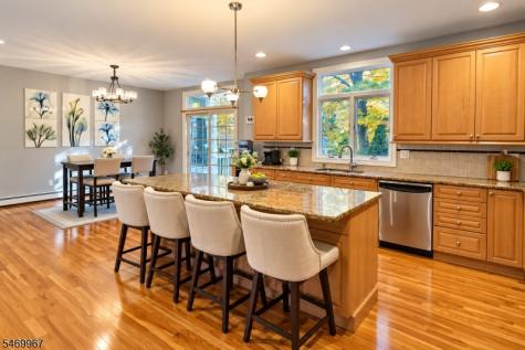 2 Concord Court Mahwah NJ 07430