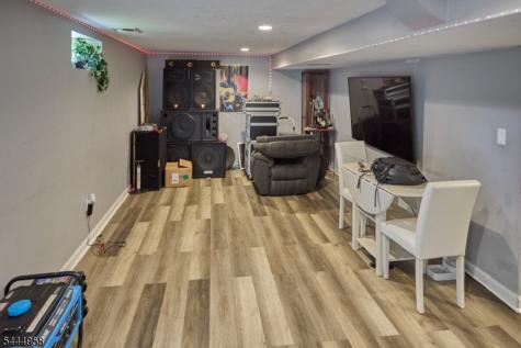 1 Lake Shore Drive Roxbury NJ 07857