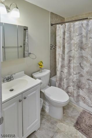 1 Lake Shore Drive Roxbury NJ 07857