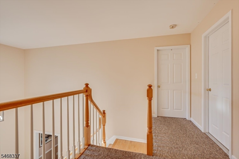 41 Treetops Circle Franklin NJ 08540