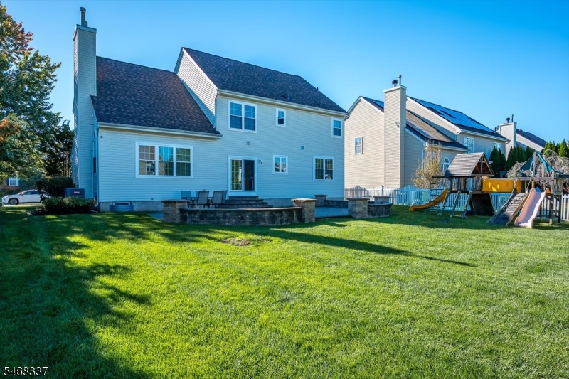 41 Treetops Circle Franklin NJ 08540