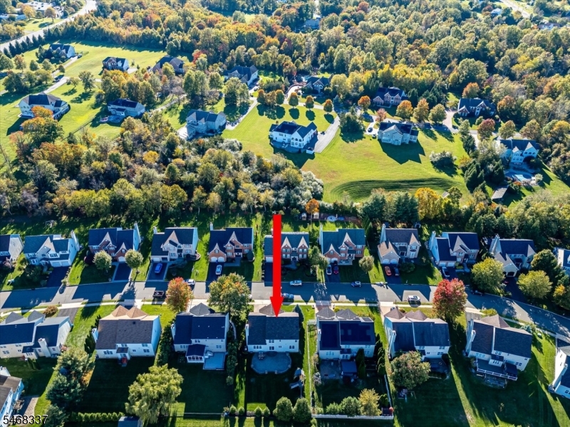 41 Treetops Circle Franklin NJ 08540