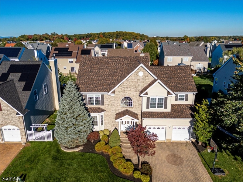 41 Treetops Circle Franklin NJ 08540