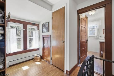 103 Lommason Glen Road White NJ 07823