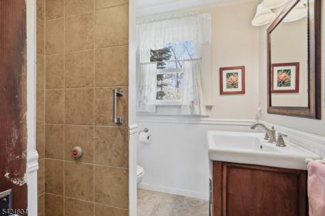 103 Lommason Glen Road White NJ 07823