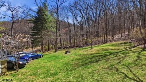 103 Lommason Glen Road White NJ 07823
