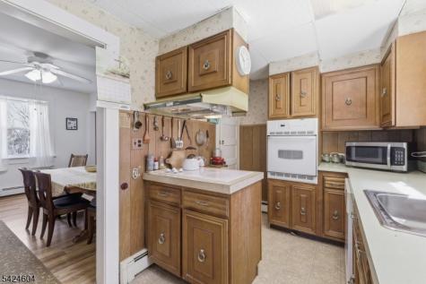 103 Lommason Glen Road White NJ 07823