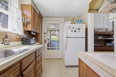 103 Lommason Glen Road White NJ 07823