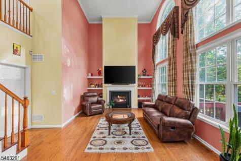 9 Red Maple Lane Mount Olive NJ 07836