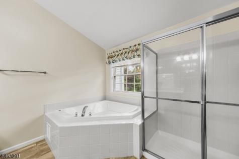 9 Red Maple Lane Mount Olive NJ 07836