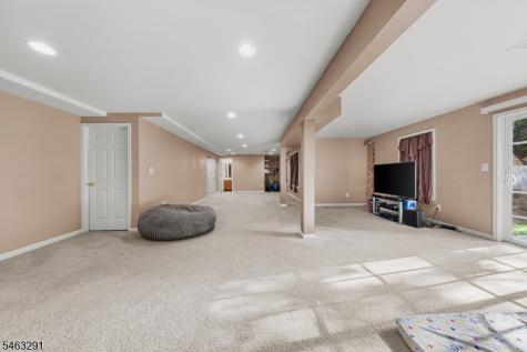 9 Red Maple Lane Mount Olive NJ 07836