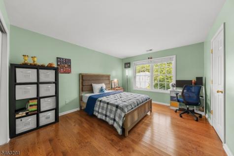 9 Red Maple Lane Mount Olive NJ 07836