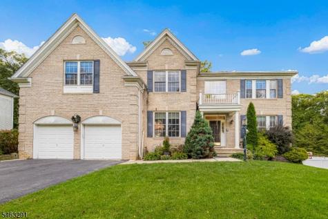 9 Red Maple Lane Mount Olive NJ 07836
