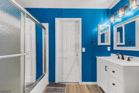 9 Red Maple Lane Mount Olive NJ 07836