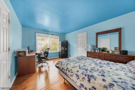 9 Red Maple Lane Mount Olive NJ 07836
