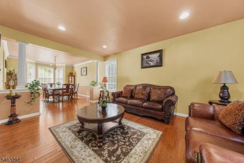 9 Red Maple Lane Mount Olive NJ 07836