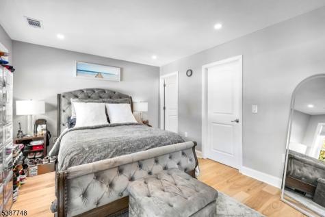 535 Farley Avenue Scotch Plains NJ 07076