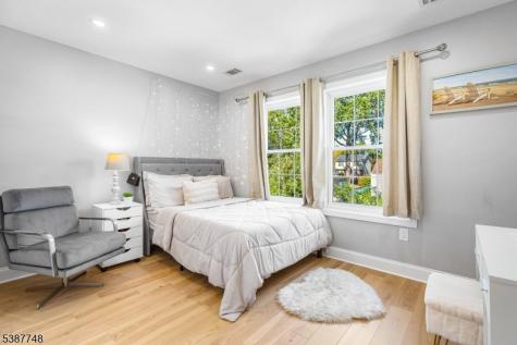 535 Farley Avenue Scotch Plains NJ 07076