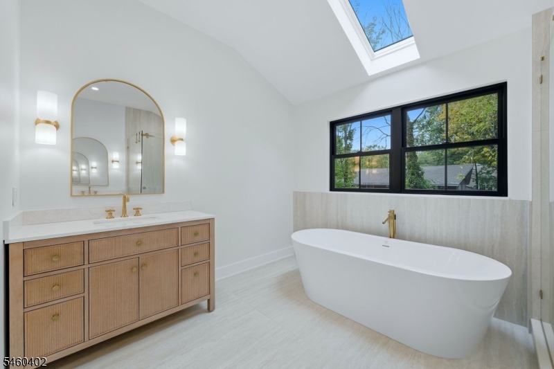 2 Byron Court Westfield NJ 07090