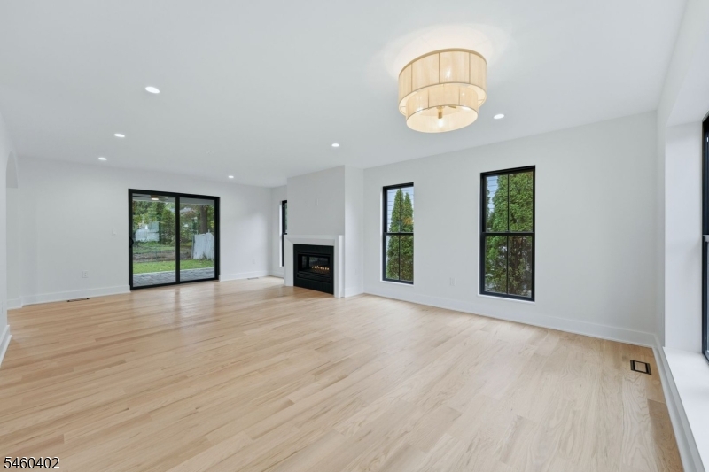 2 Byron Court Westfield NJ 07090