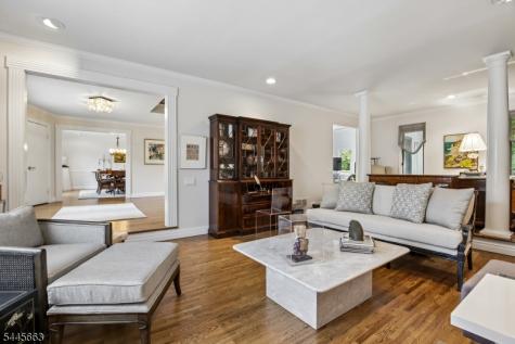 11 Maywood Court North Caldwell NJ 07006