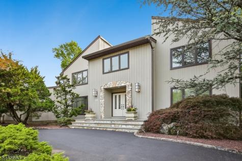 11 Maywood Court North Caldwell NJ 07006