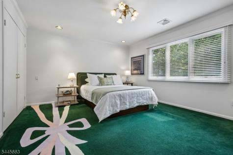 11 Maywood Court North Caldwell NJ 07006