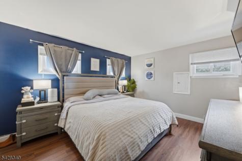 38 Wendy Road Woodbridge NJ 07067