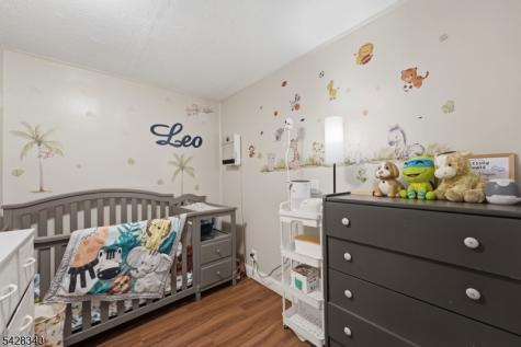 38 Wendy Road Woodbridge NJ 07067