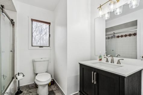 3 Shira Lane Manalapan NJ 07726