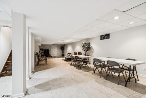 3 Shira Lane Manalapan NJ 07726