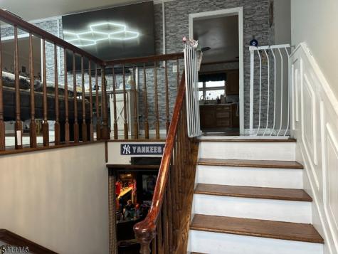 134 Benart Place Middlesex NJ 08846