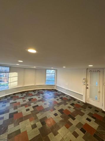 134 Benart Place Middlesex NJ 08846
