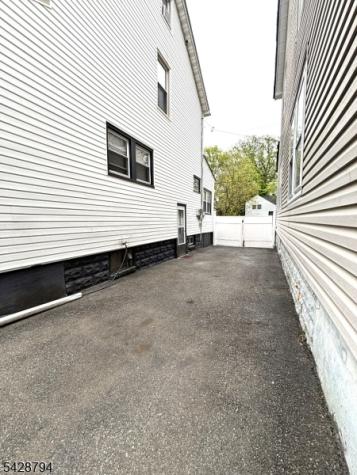 104 W 18th Street Linden NJ 07036