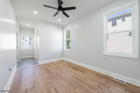 137 Amherst Street East Orange NJ 07018
