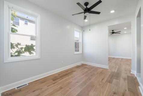 137 Amherst Street East Orange NJ 07018