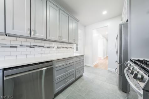 137 Amherst Street East Orange NJ 07018