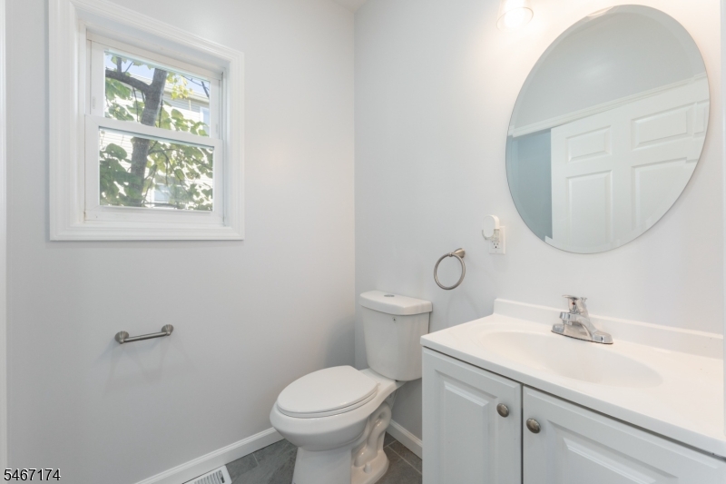 137 Amherst Street East Orange NJ 07018
