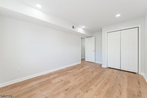 137 Amherst Street East Orange NJ 07018