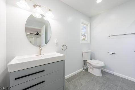 137 Amherst Street East Orange NJ 07018