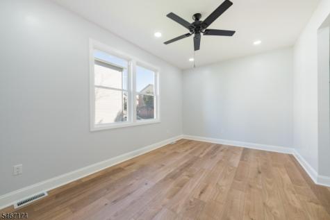 137 Amherst Street East Orange NJ 07018