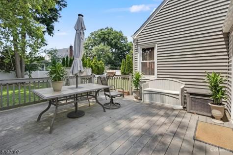 92 Silver Lake Avenue Edison NJ 08817