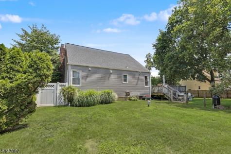 92 Silver Lake Avenue Edison NJ 08817